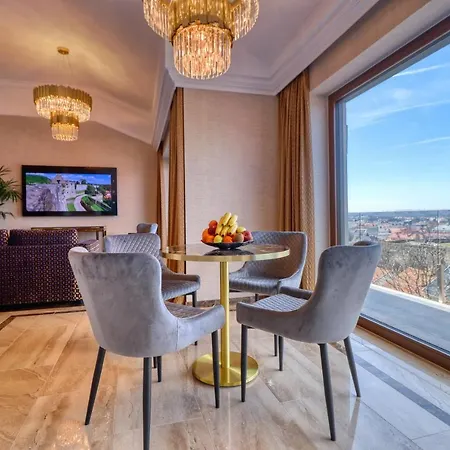 Apartment Szeredi
