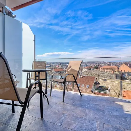 Szeredi Apartment